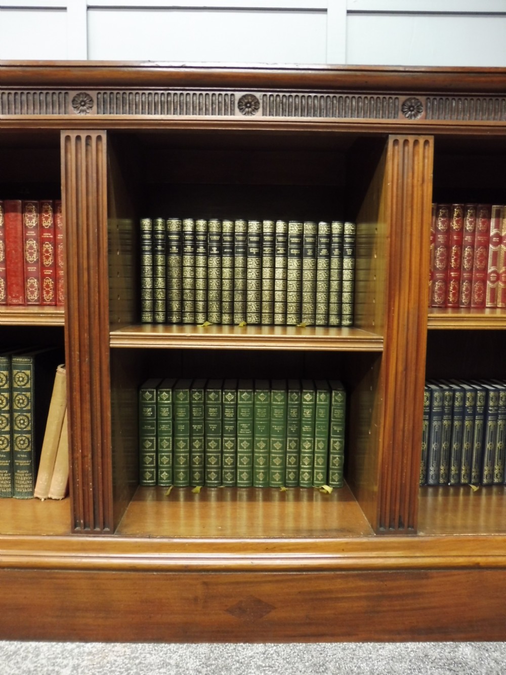 EDWARDIAN MAHOGANY LOW OPEN BOOKCASE View VIII