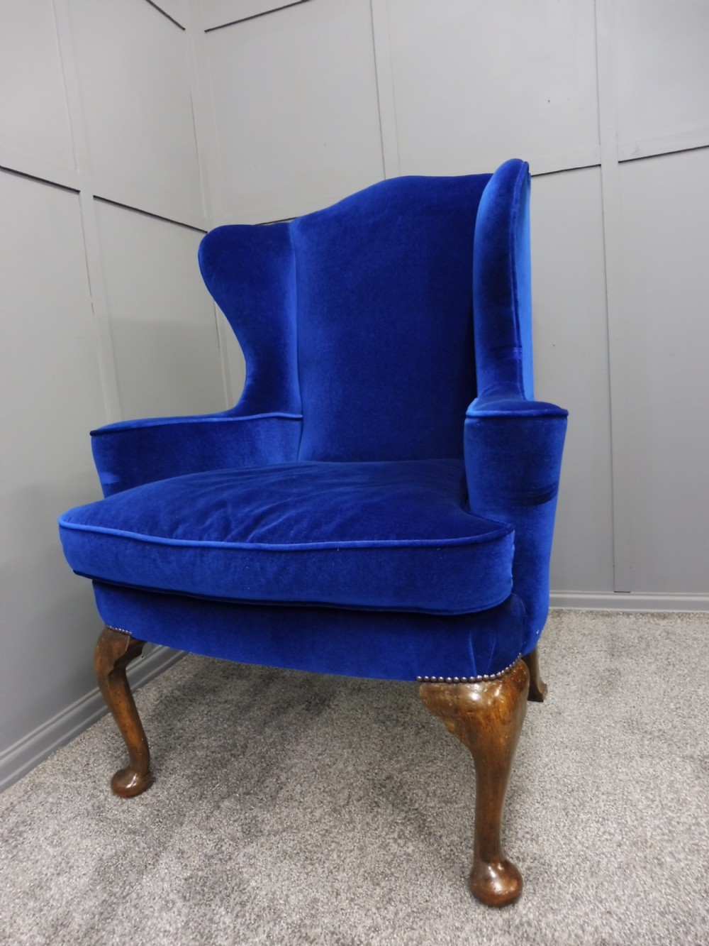 19TH CENTURY GEORGIAN STYLE ARMCHAIR View VIII
