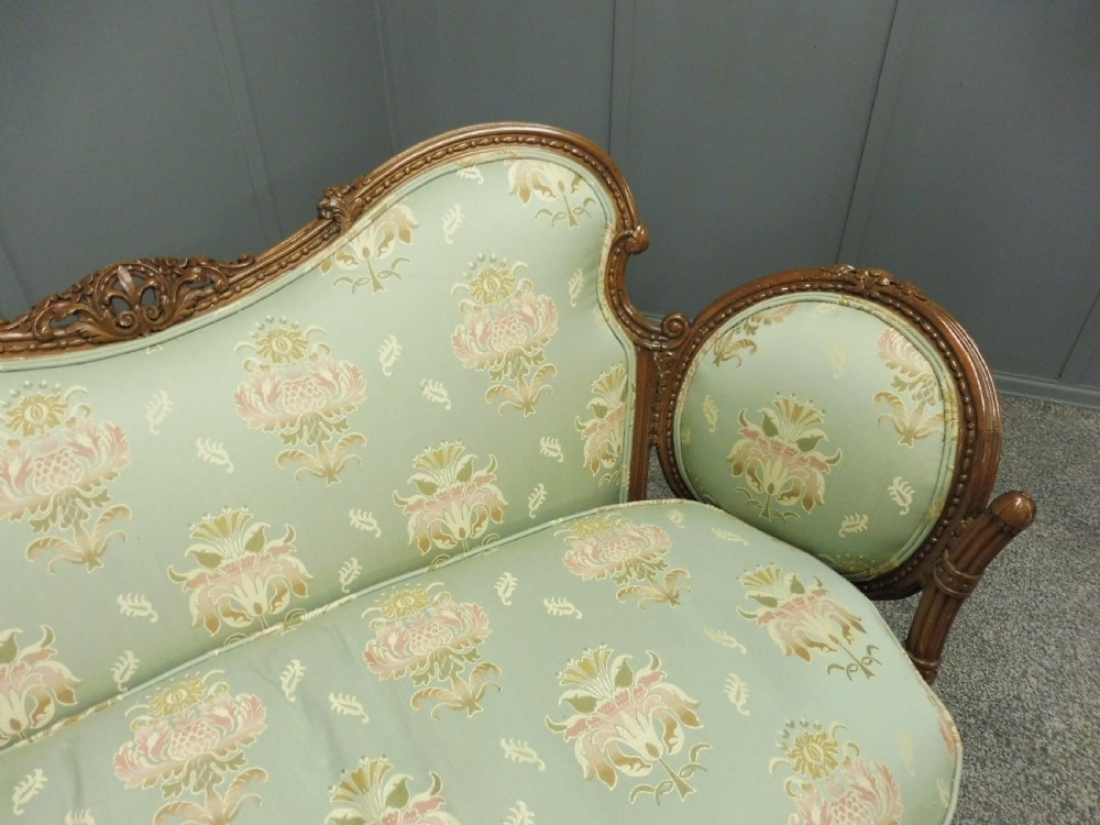 VICTORIAN CARVED SHOW FRAME SOFA View VIII