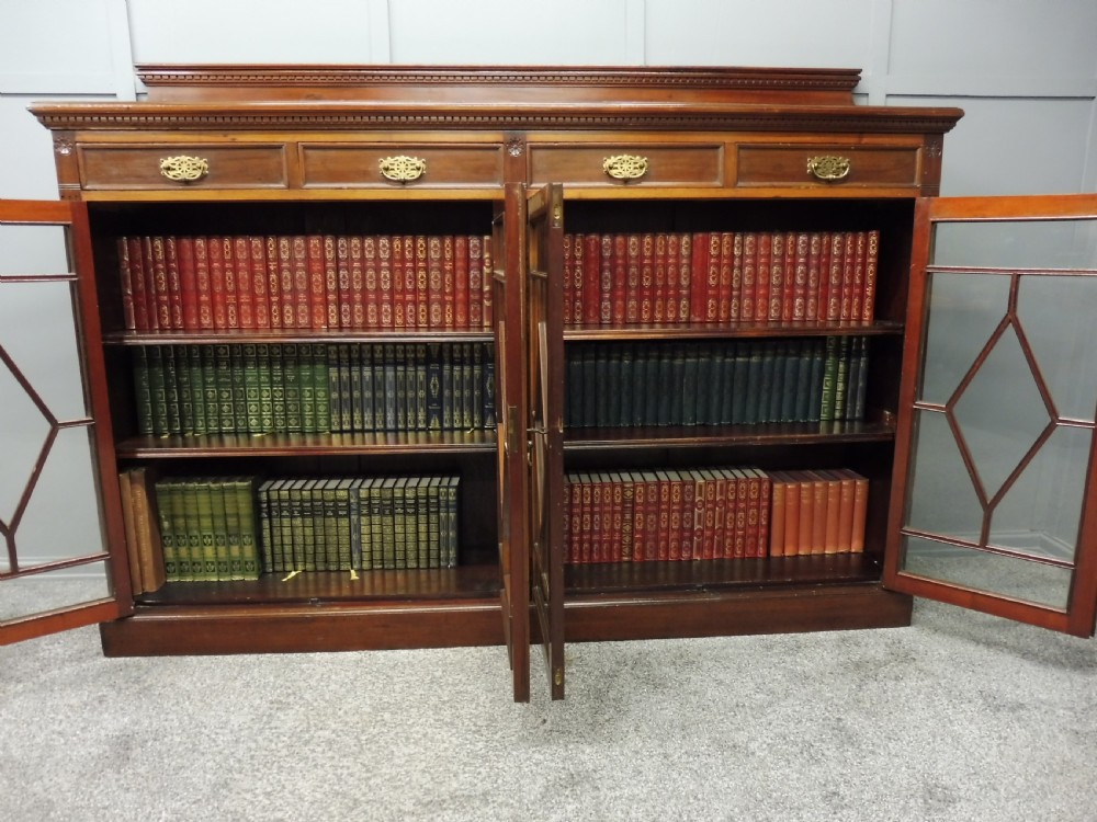 EDWARDIAN MAHOGANY BOOKCASE View VIII