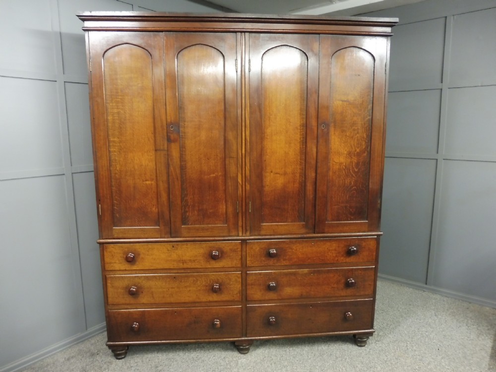 19TH CENTURY HOUSEKEEPERS CUPBOARD