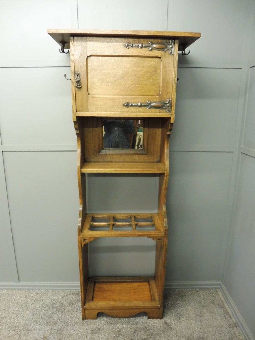 OAK ARTS AND CRAFTS HALLSTAND View V