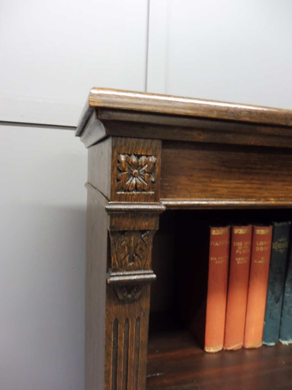 EDWARDIAN OAK OPEN BOOKCASE View VII