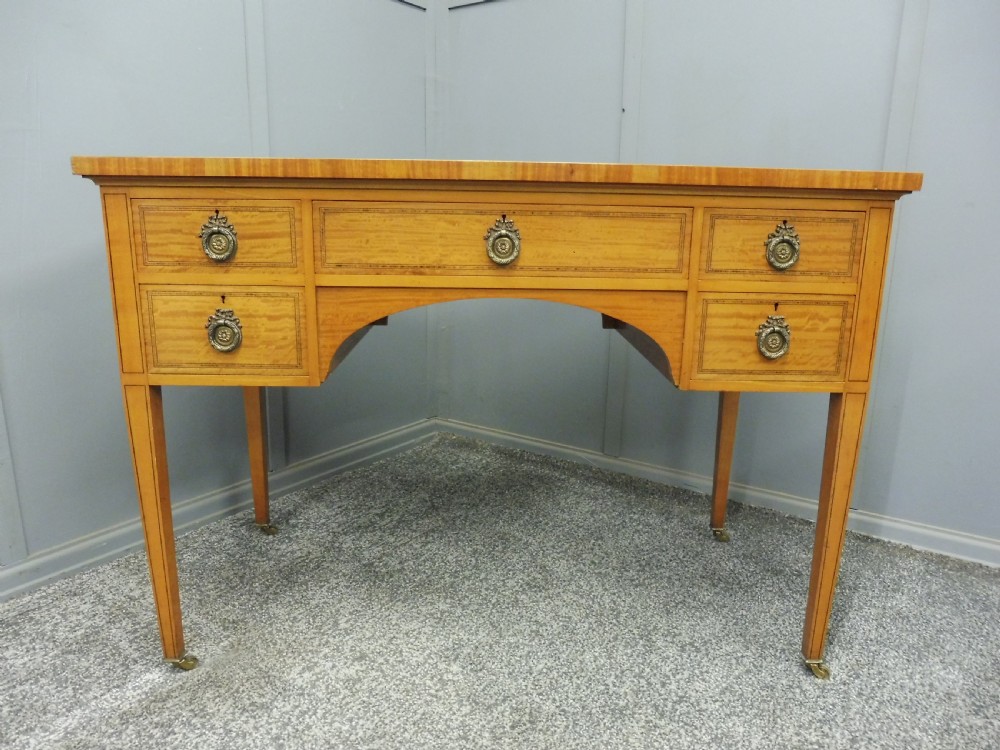 EDWARDIAN SATINWOOD WRITING DESK