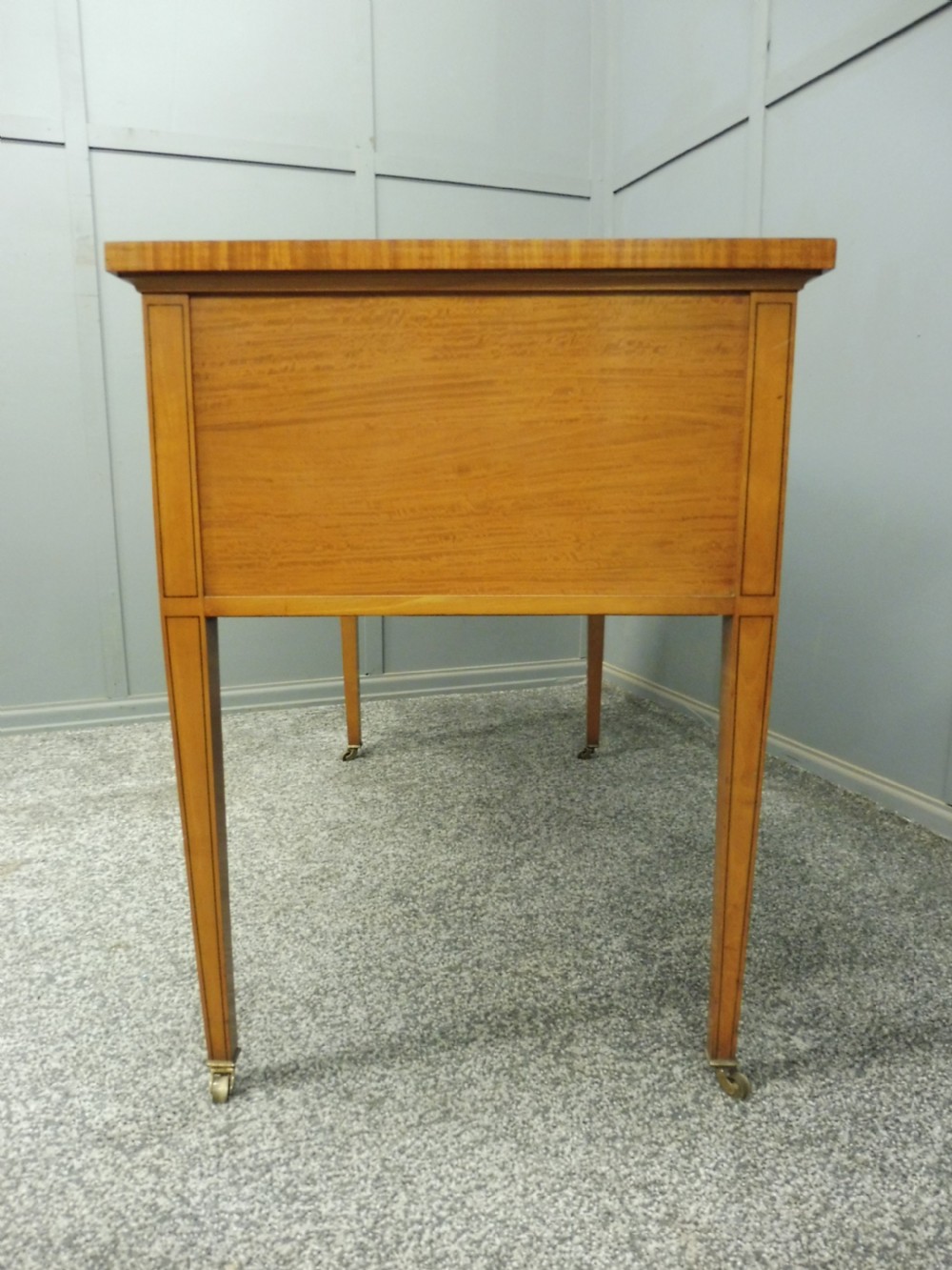 EDWARDIAN SATINWOOD WRITING DESK View VIII