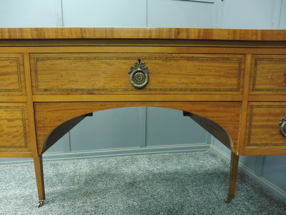 EDWARDIAN SATINWOOD WRITING DESK View X