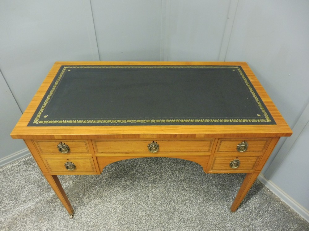 EDWARDIAN SATINWOOD WRITING DESK View XVI