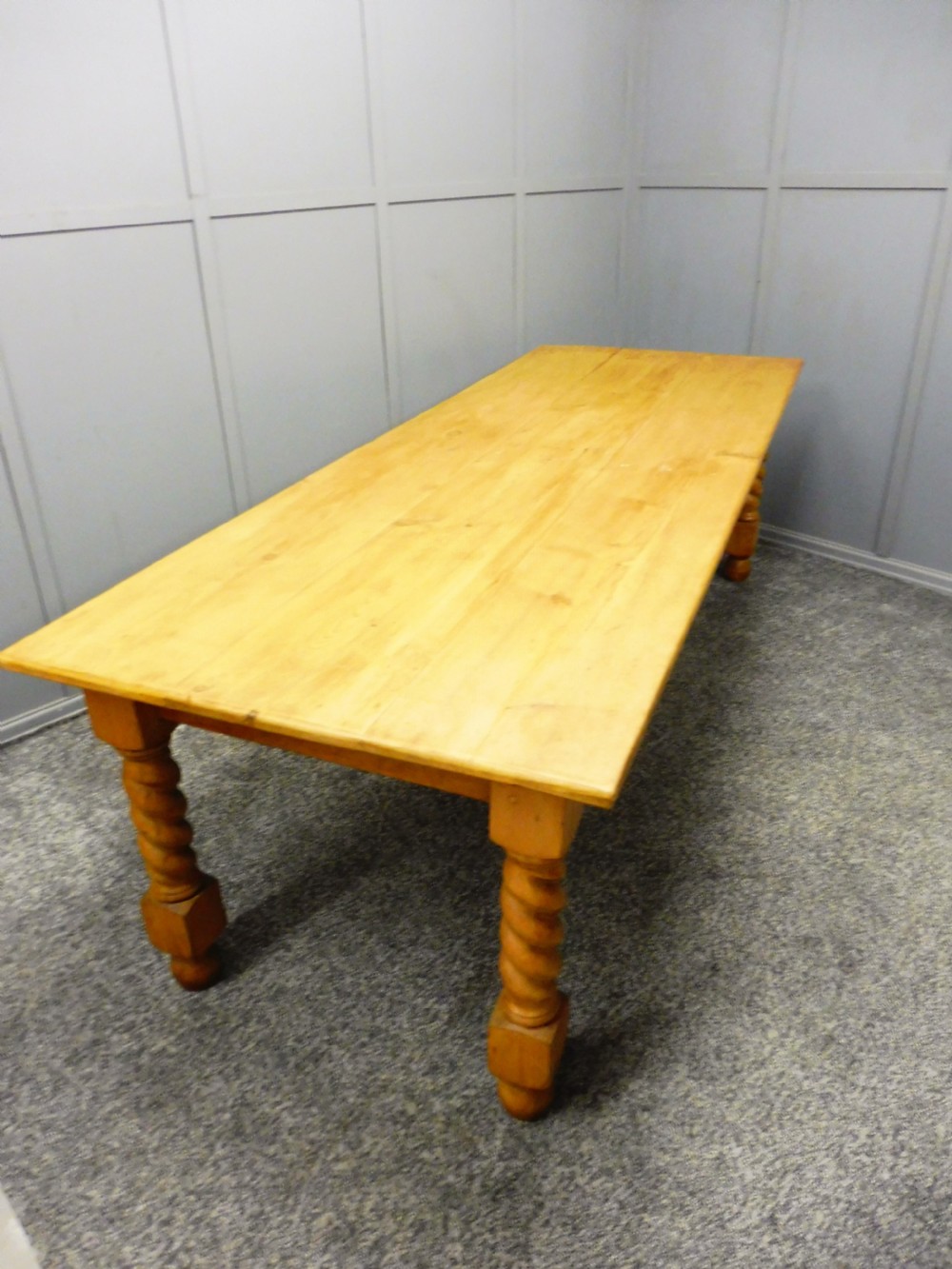 LARGE ANTIQUE PINE FARMHOUSE TABLE View VIII