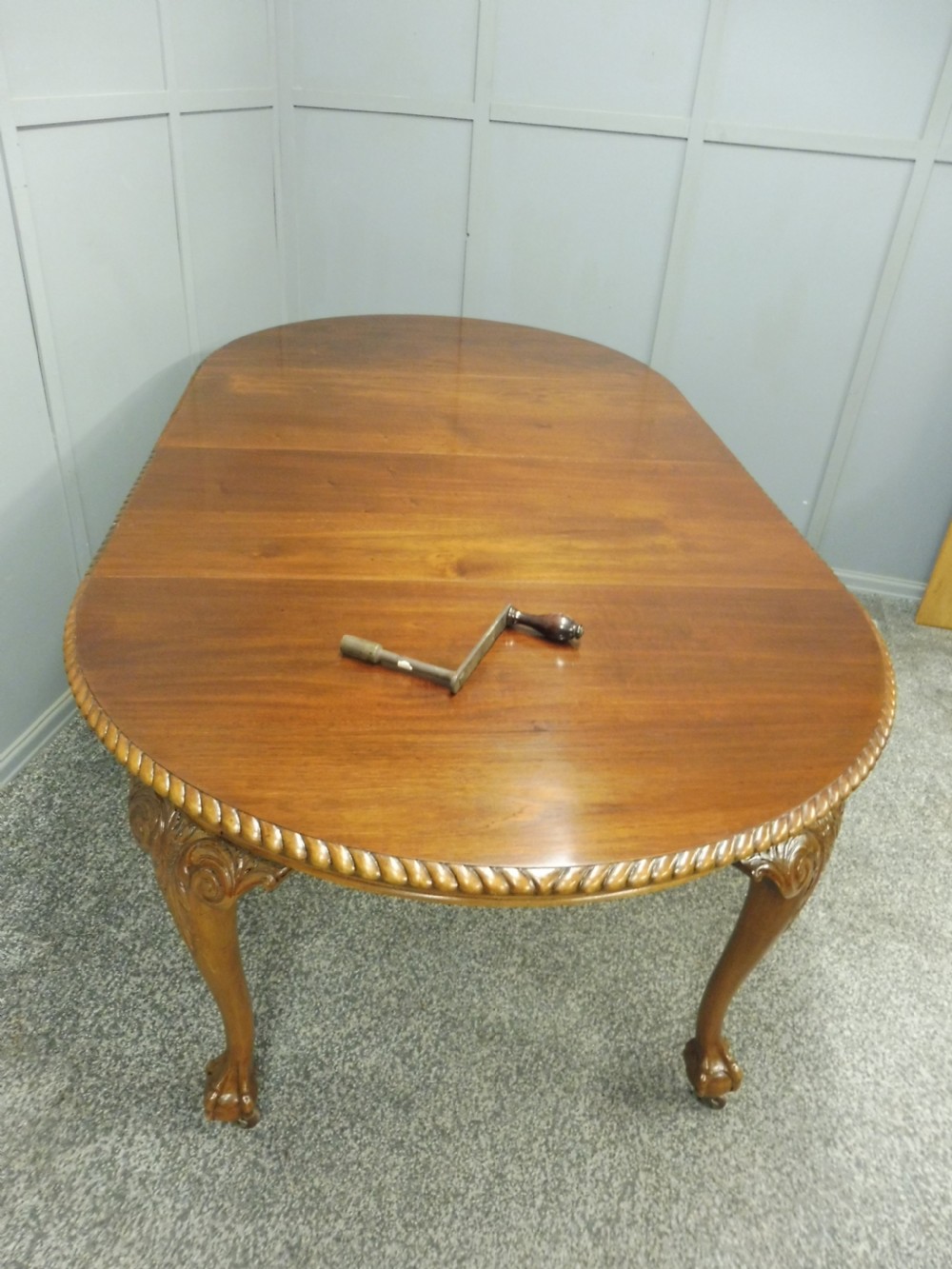 EDWARDIAN MAHOGANY TABLE AND CHAIRS View VIII