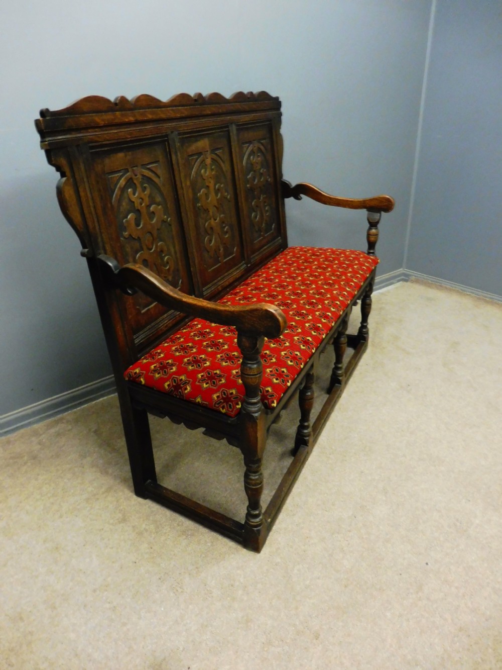 EDWARDIAN OAK HALL SEAT View III