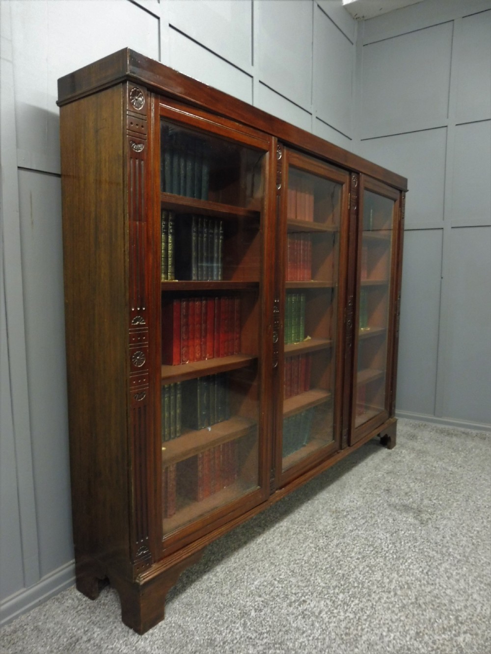 EDWARDIAN MAHOGANY BOOKCASE View III
