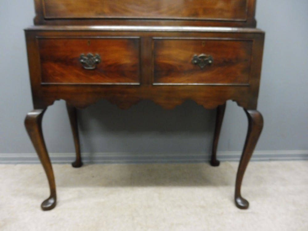 EDWARDIAN MAHOGANY SECRETAIRE CHEST View V
