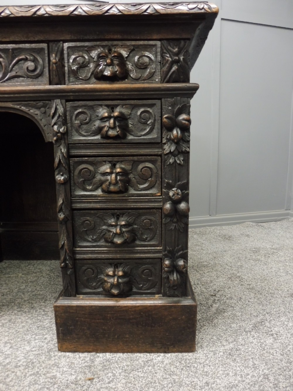  VICTORIAN CARVED OAK DESK View VIII
