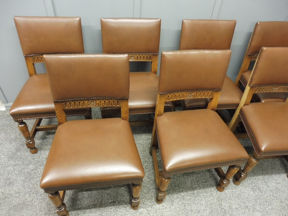 LARGE OAK DINING TABLE AND 8 CHAIRS View XVIII