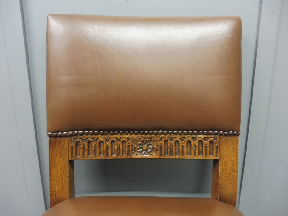 LARGE OAK DINING TABLE AND 8 CHAIRS View XXII