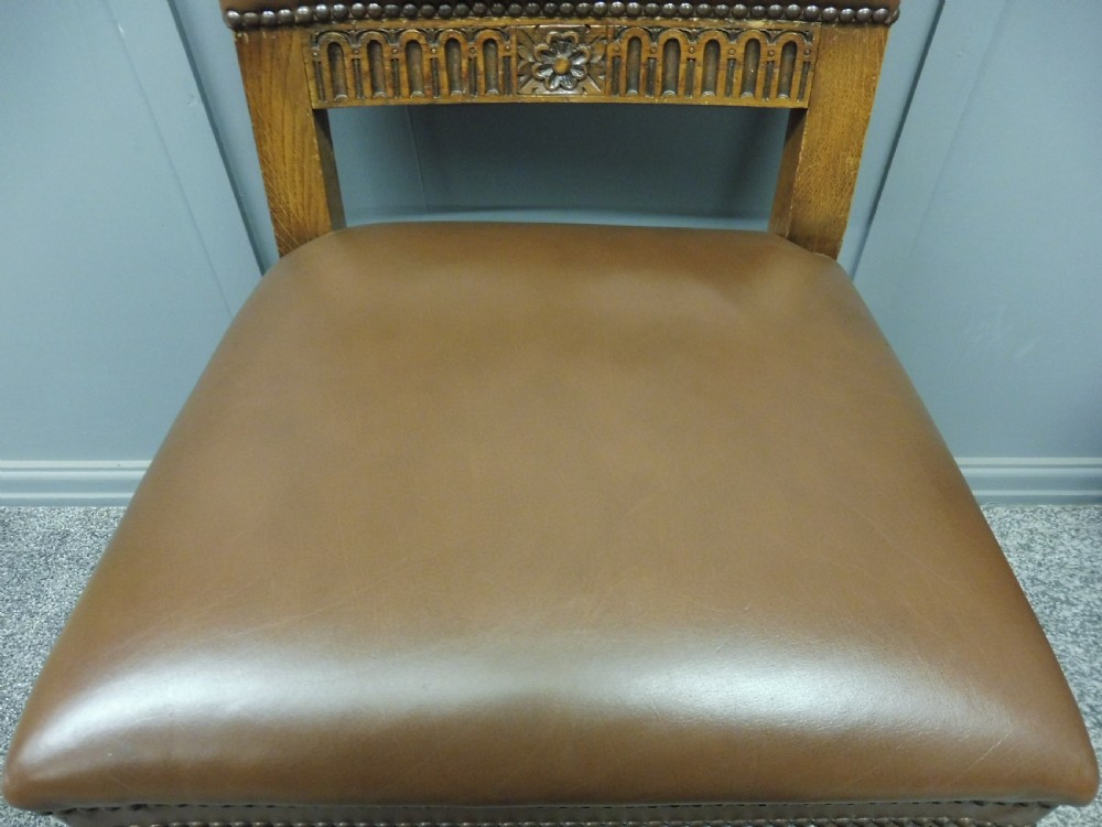 LARGE OAK DINING TABLE AND 8 CHAIRS View XXIII