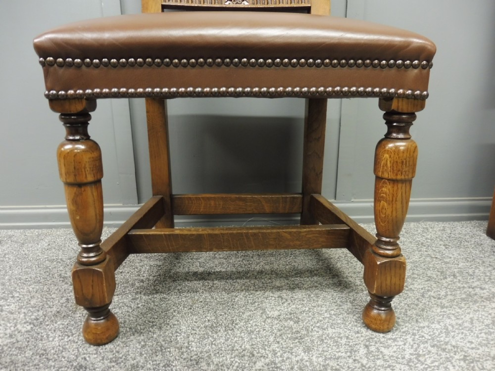 LARGE OAK DINING TABLE AND 8 CHAIRS View XXIV