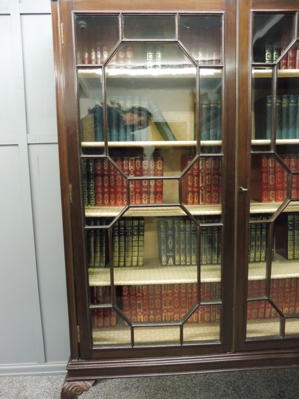 EXCELLENT 19TH CENTURY BOOKCASE View XI