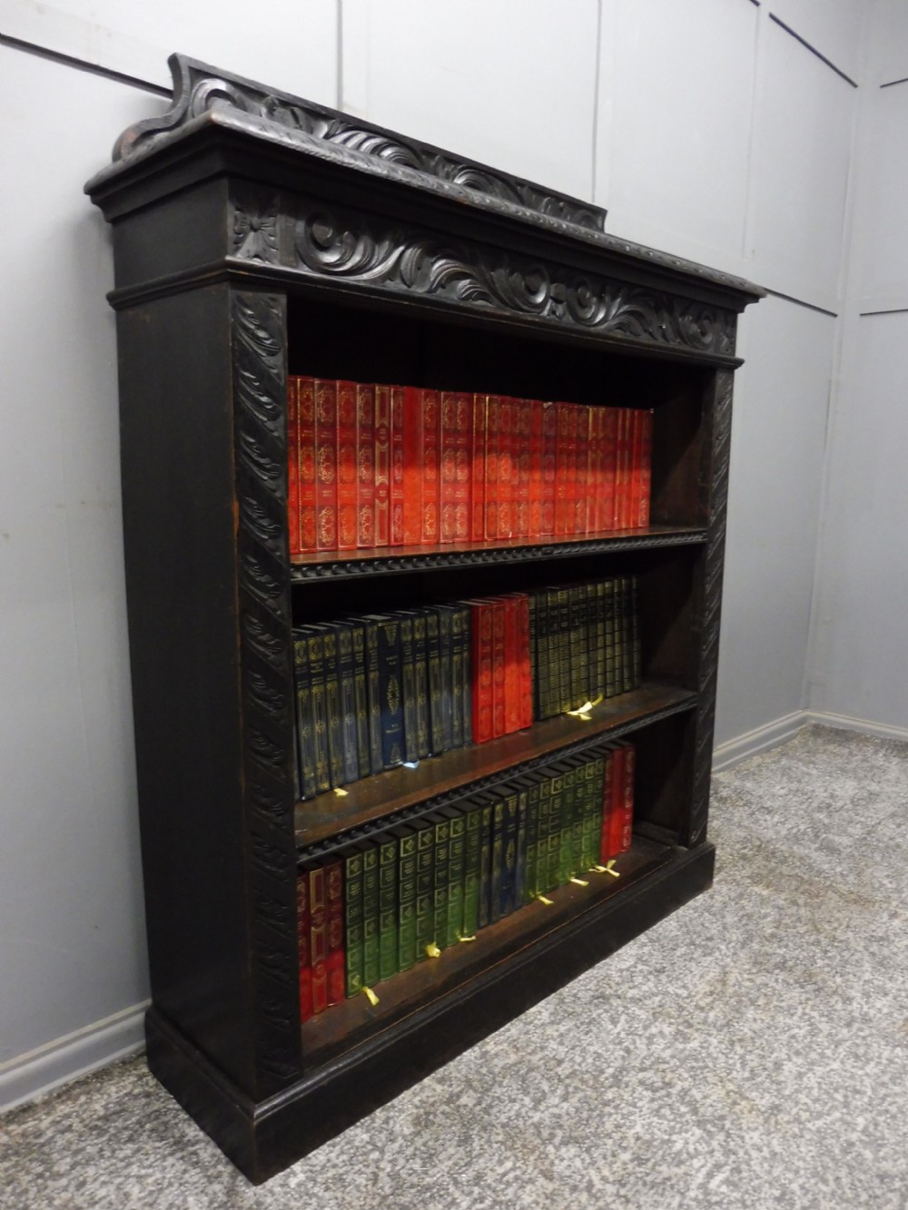 DARK OAK VICTORIAN BOOKCASE View III