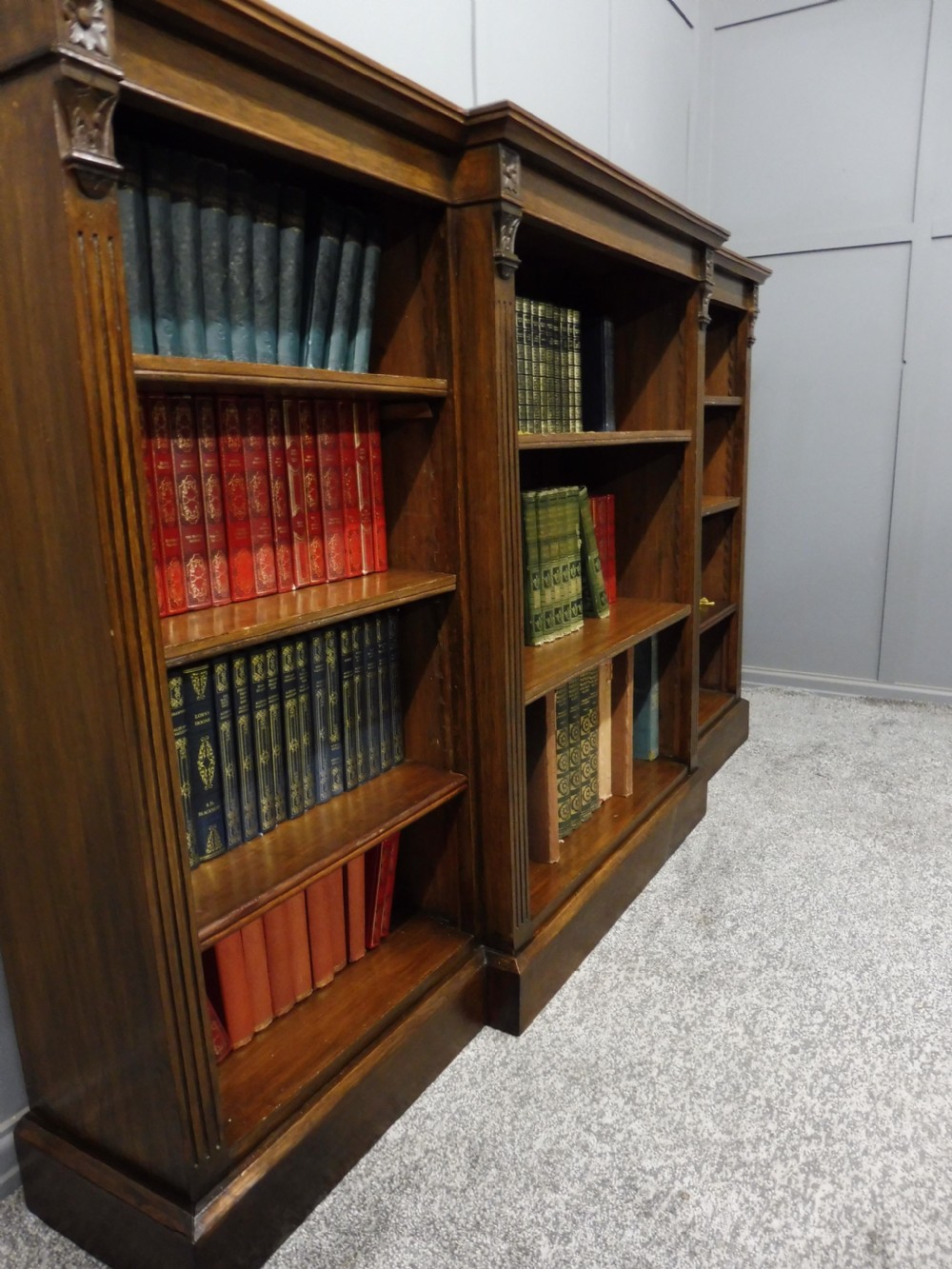 VICTORIAN OAK BREAKFRONT BOOKCASE View XII