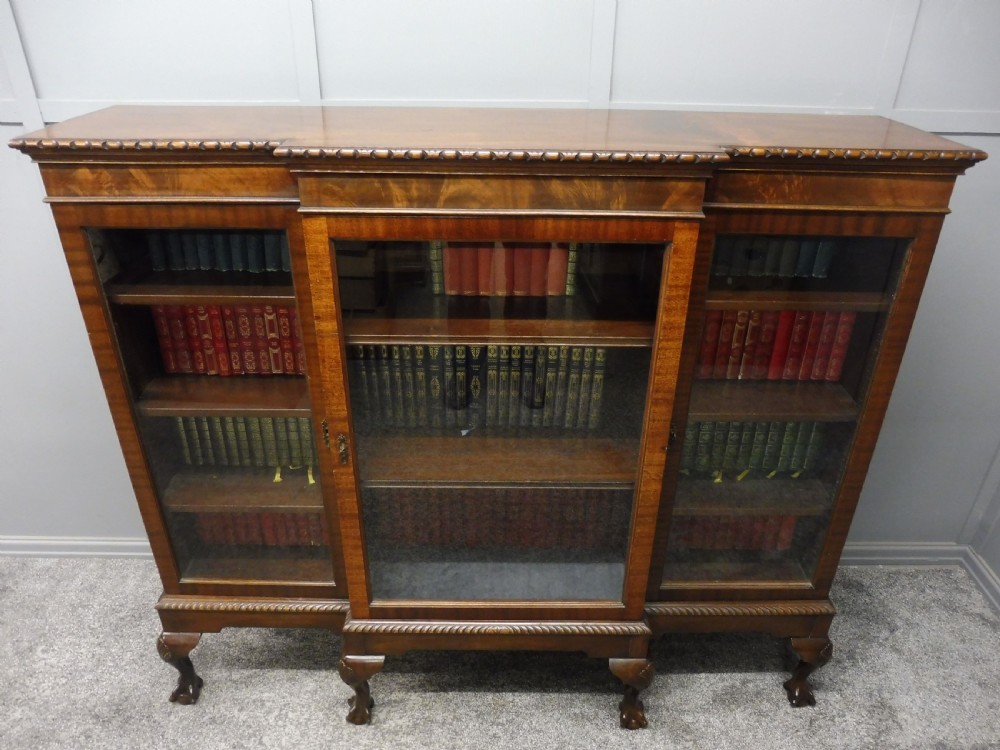 MAHOGANY BREAKFRONT BOOKCASE WITH BALL AND CLAW FEET View VI