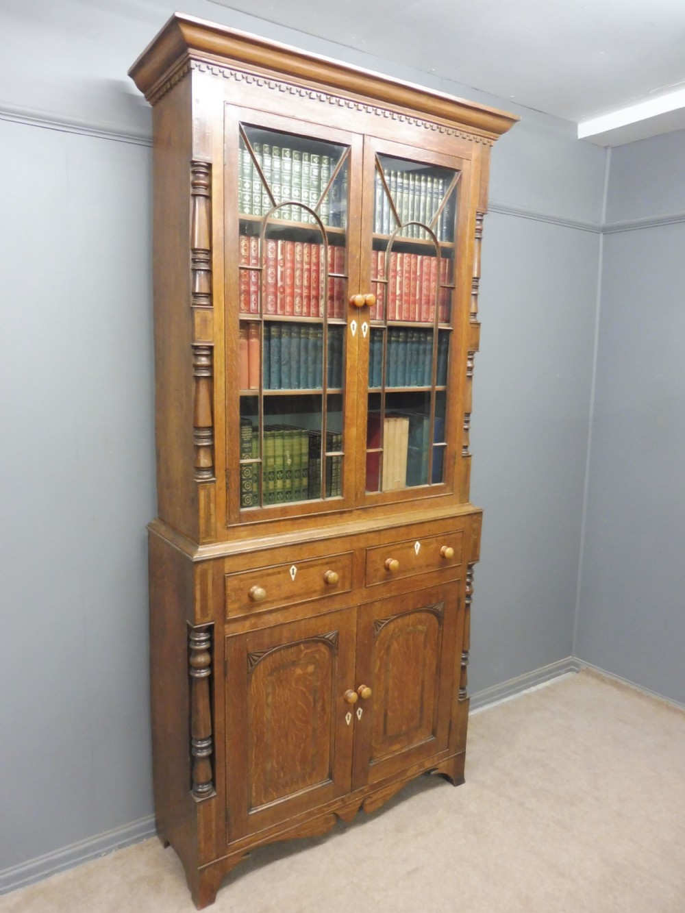 VICTORIAN COUNTRY HOUSE BOOKCASE View II