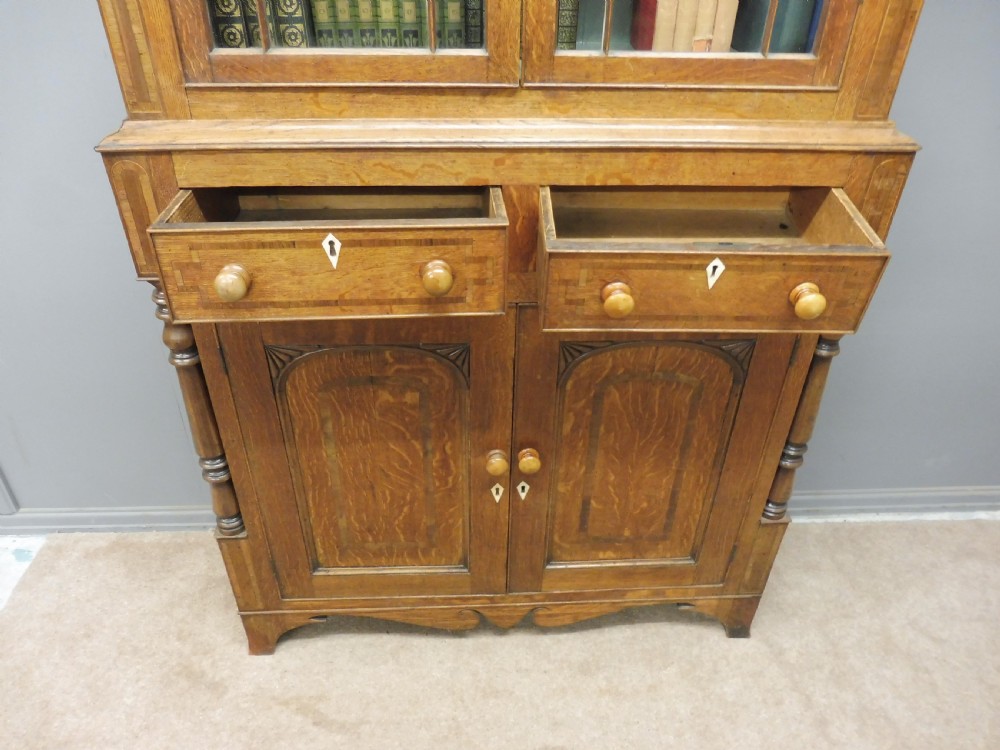 VICTORIAN COUNTRY HOUSE BOOKCASE View VII