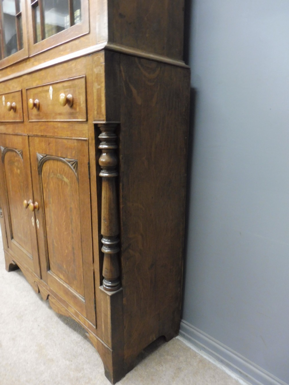 VICTORIAN COUNTRY HOUSE BOOKCASE View XVI