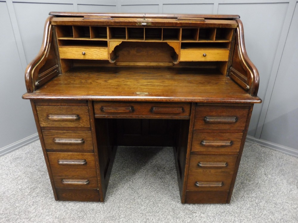 EDWARDIAN OAK ROLL TOP DESK View VI