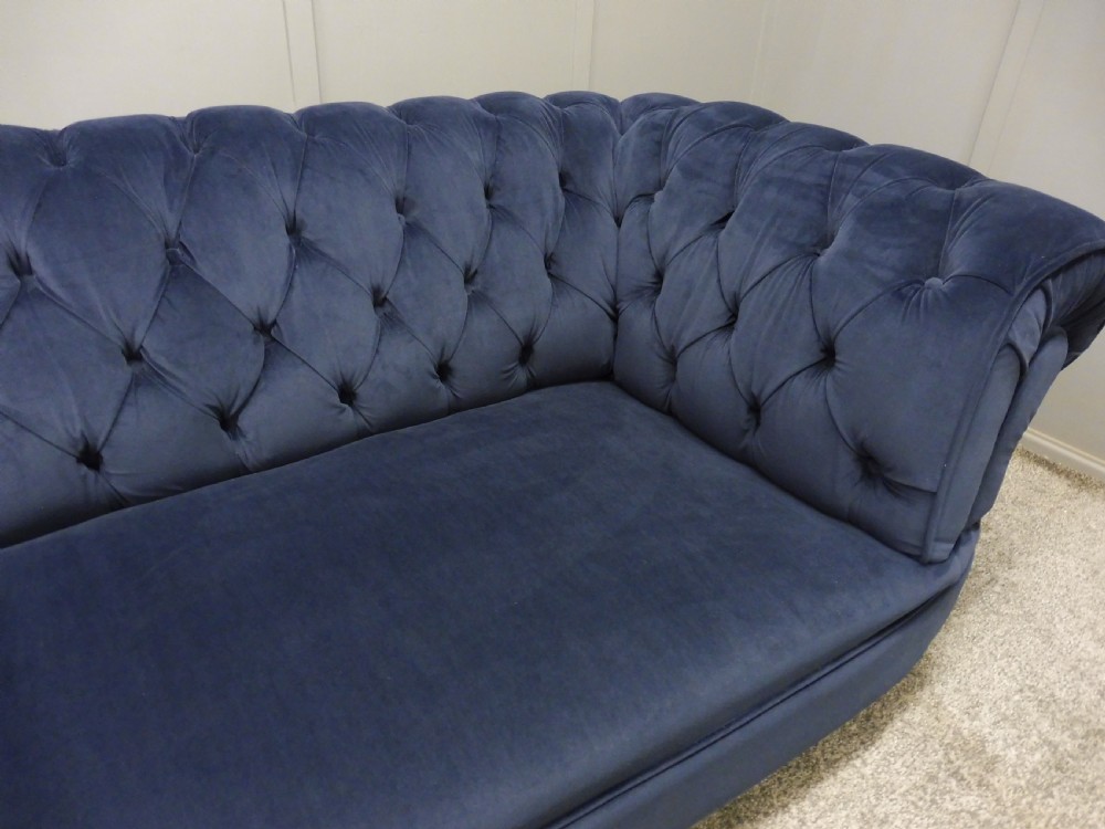 NEWLY UPHOLSTERED VICTORIAN CHESTERFIELD SOFA View X