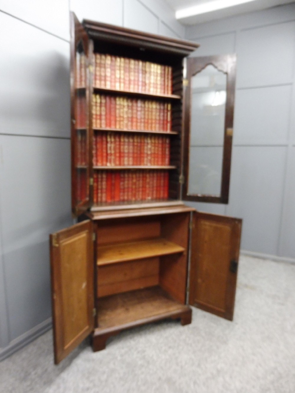 SMALL NEAT VICTORIAN MAHOGANY BOOKCASE View VI
