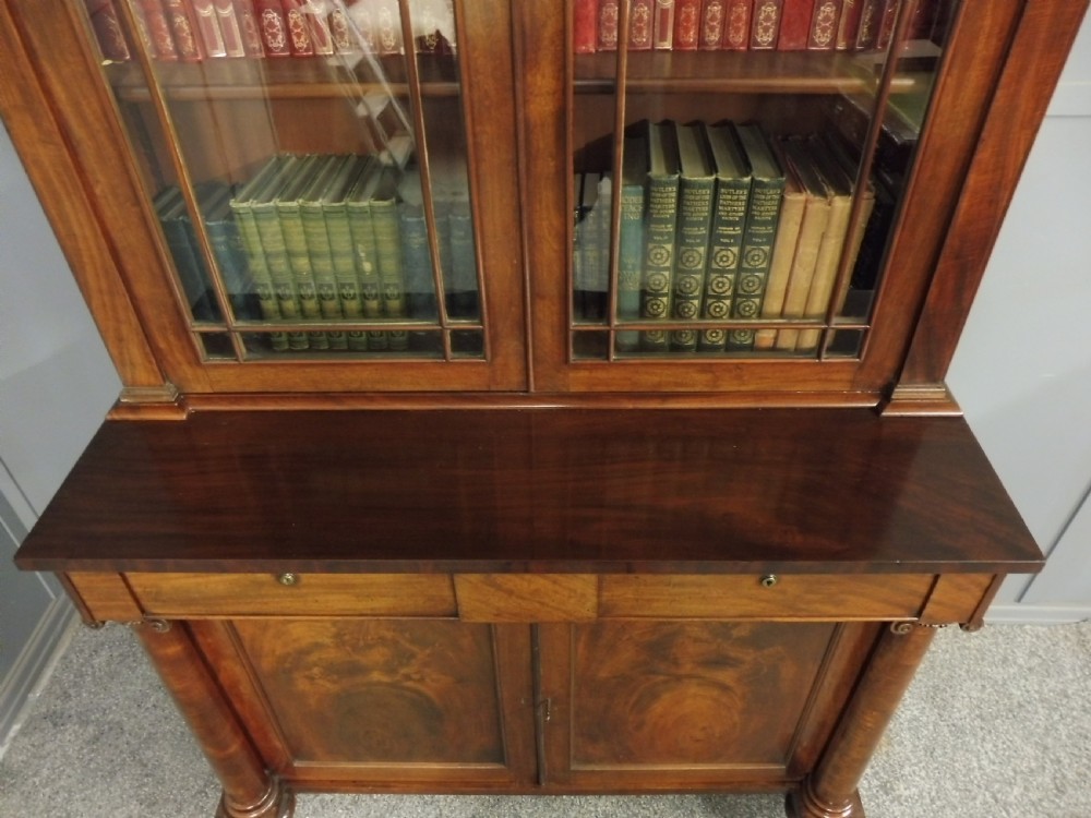 EXCELLENT QUALITY EARLY 19TH CENTURY BOOKCASE View XI