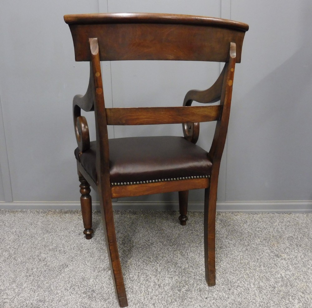 EARLY 19TH CENTURY LEATHER AND MAHOGANY DESK CHAIR View IV