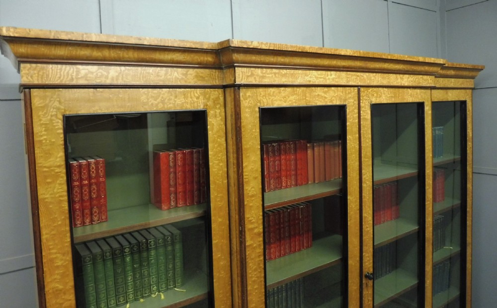 LARGE HUNGARIAN ASH 4 DOOR BOOKCASE View VIII