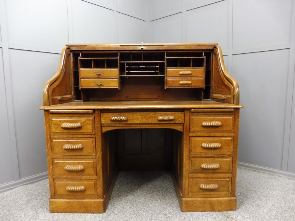 GOLDEN OAK ROLL TOP DESK View VI