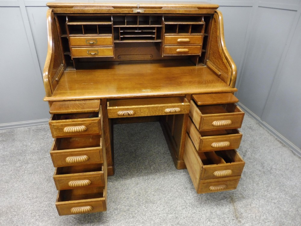 GOLDEN OAK ROLL TOP DESK View XIV