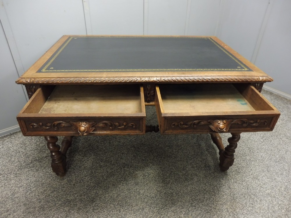 19TH CENTURY OAK DESK View VI