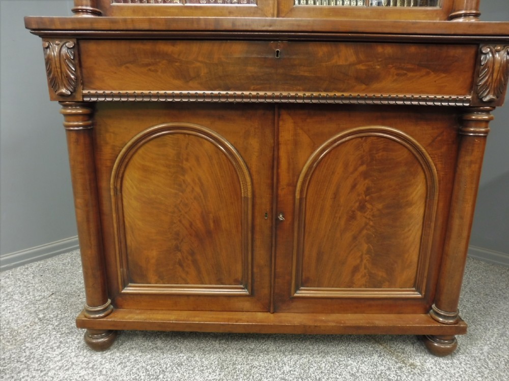 EARLY 19TH CENTURY WILLIAM IV BOOKCASE View VIII