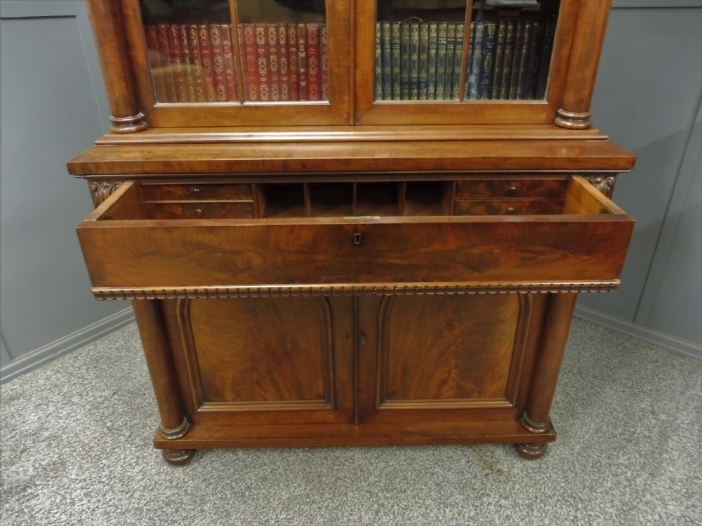 EARLY 19TH CENTURY WILLIAM IV BOOKCASE View IX
