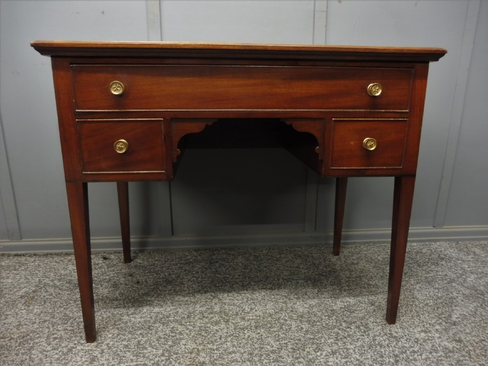 EARLY 19TH CENTURY GEORGIAN DESK View II