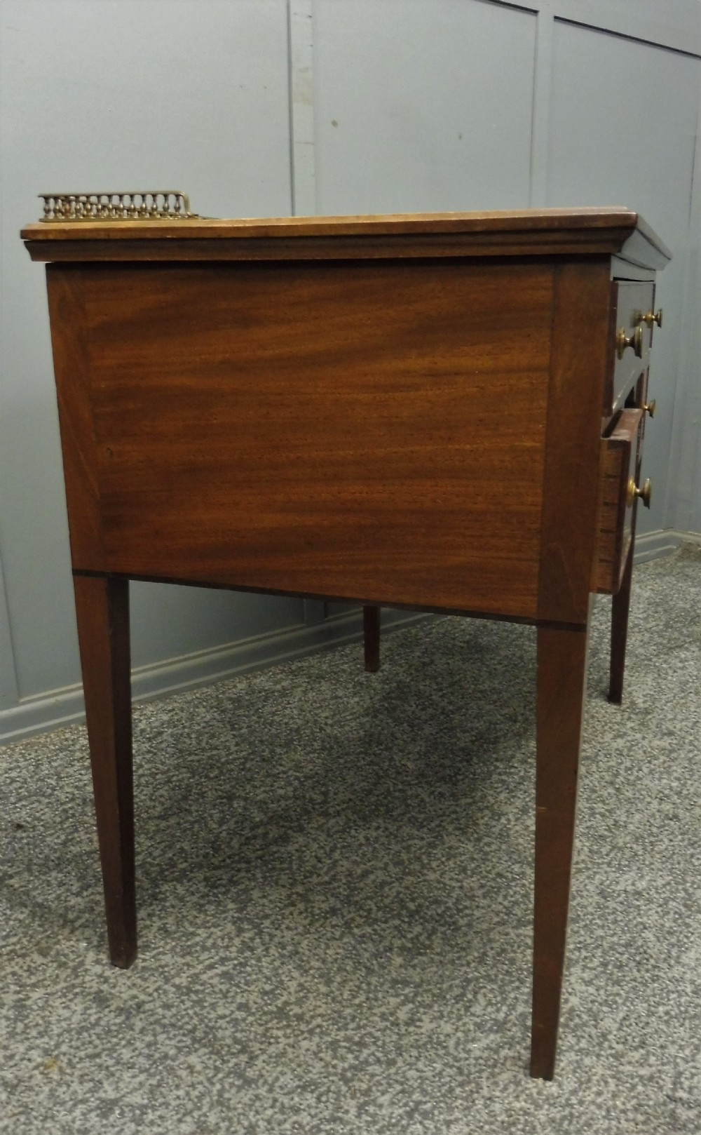 EARLY 19TH CENTURY GEORGIAN DESK View VIII