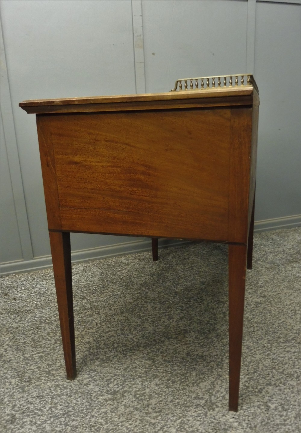 EARLY 19TH CENTURY GEORGIAN DESK View IX