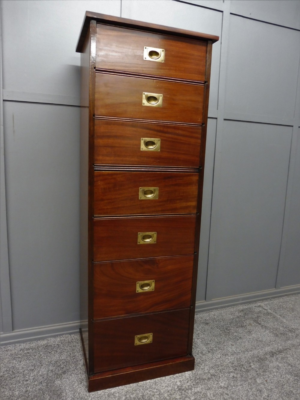 19TH CENTURY MAHOGANY MILITARY STYLE CHEST View II