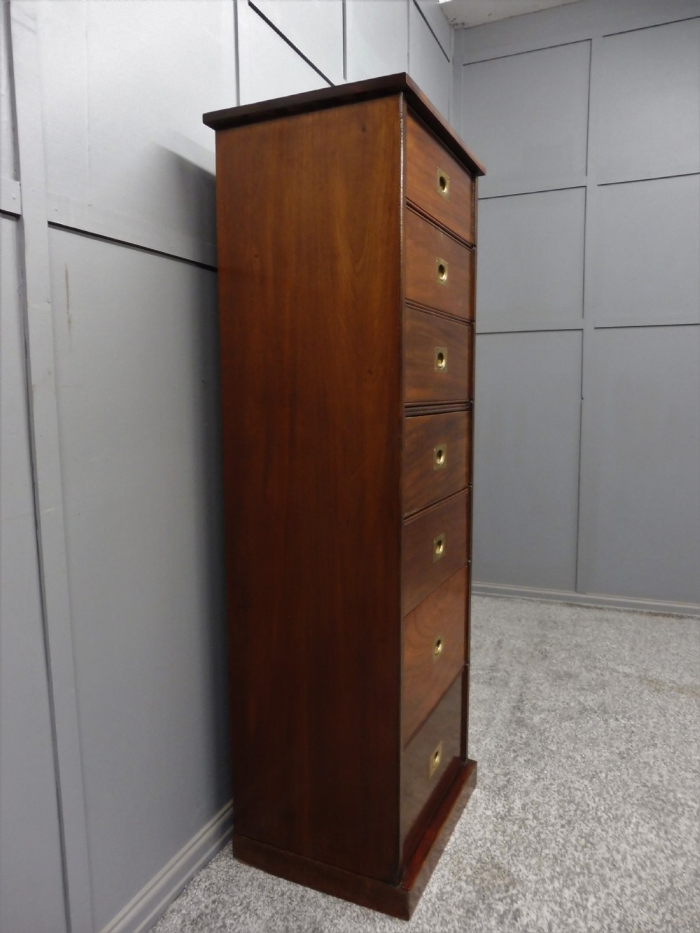 19TH CENTURY MAHOGANY MILITARY STYLE CHEST View IV