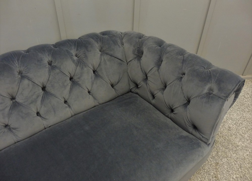 NEWLY UPHOLSTERED ANTIQUE CHESTERFIELD SOFA View XIII