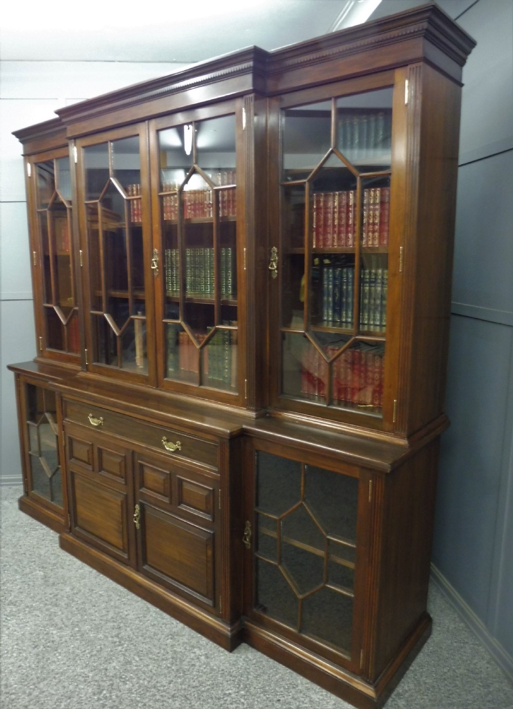LARGE 19TH CENTURY MAPLE AND CO WALNUT BOOKCASE View VI