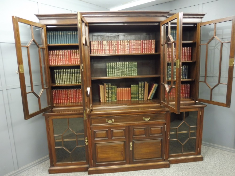LARGE 19TH CENTURY MAPLE AND CO WALNUT BOOKCASE View XI
