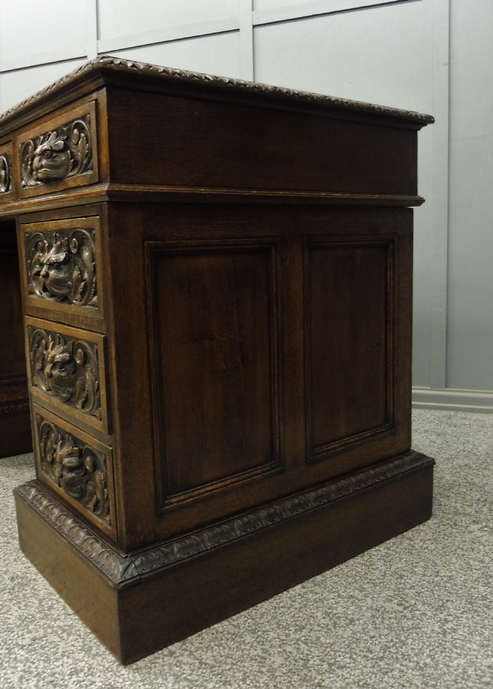 CARVED OAK GREEN MAN DESK BY EDWARDS AND ROBERTS View VI