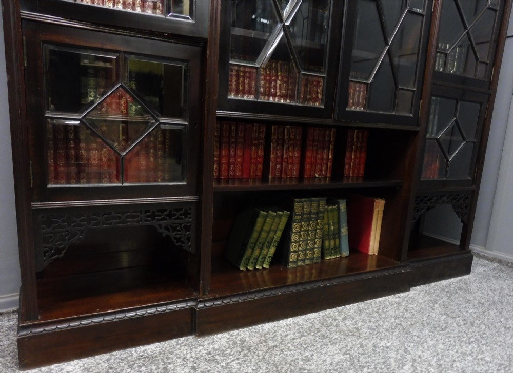 MAHOGANY CHIPPENDALE REVIVAL BOOKCASE View VI