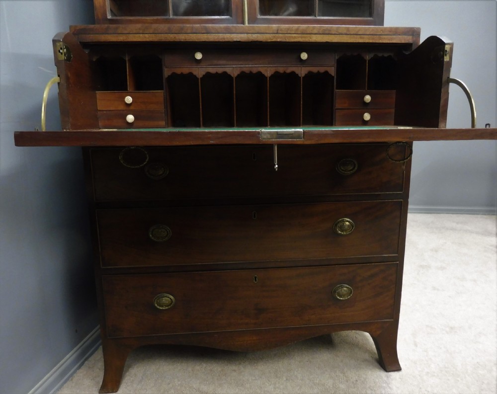 EARLY 19TH CENTURY MAHOGANY SECRETAIRE BOOKCASE View VI